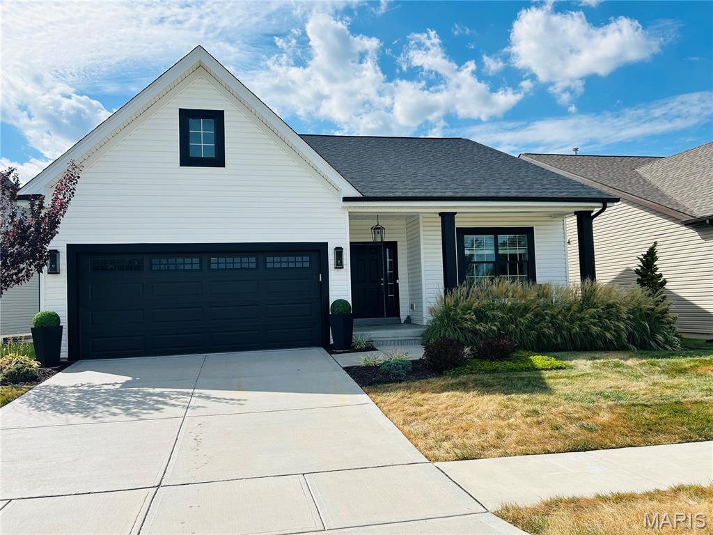Photo of 111 columbia meadows O'Fallon MO 63366