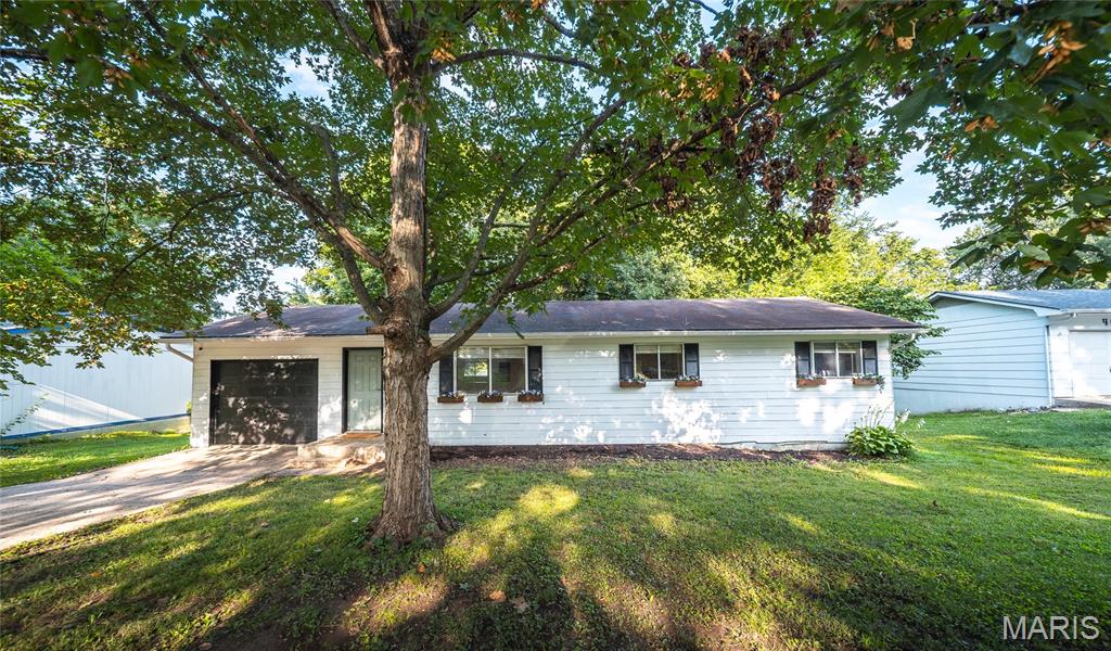 Photo of 403 Fox Creek Road Rolla MO 65401
