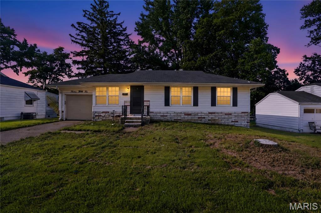 Photo of 1232 Addison Drive Florissant MO 63137