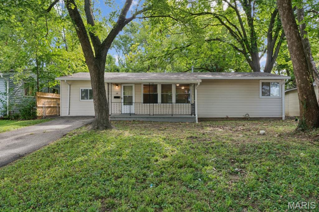 Photo of 38 Westdell Drive St Louis MO 63136