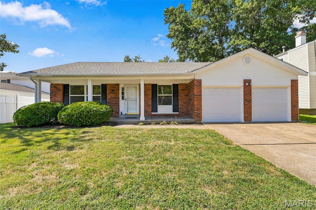 Photo of 807 Nykiel Court Ballwin MO 63011