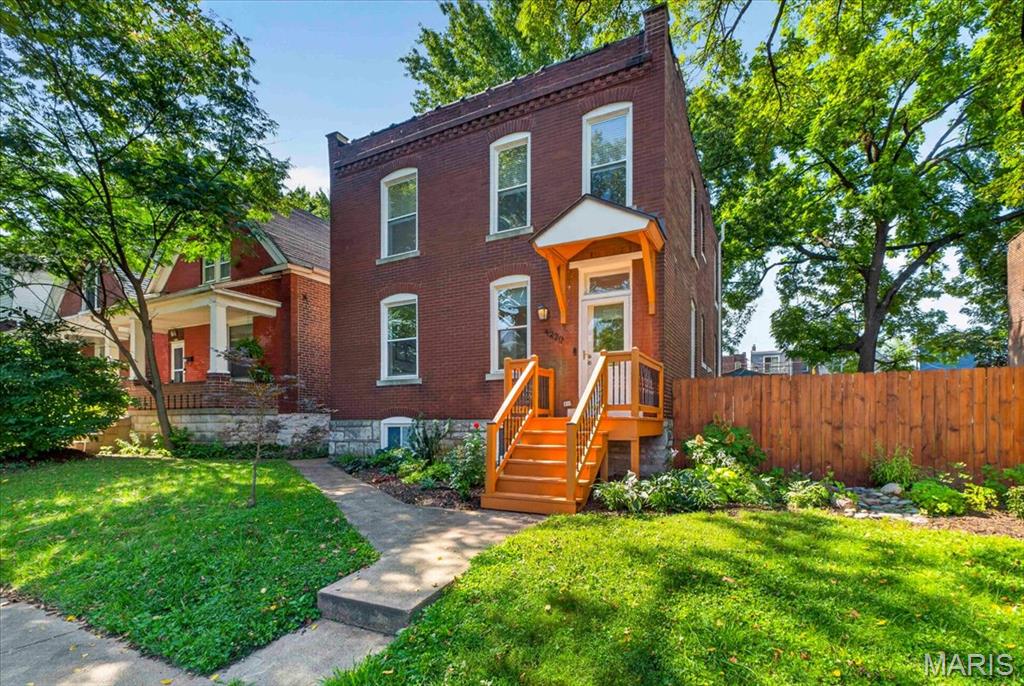 Photo of 4220 Wyoming Street St Louis MO 63116