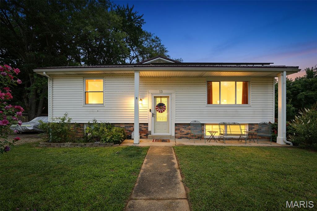 Photo of 13 Russell Drive Bismarck MO 63624