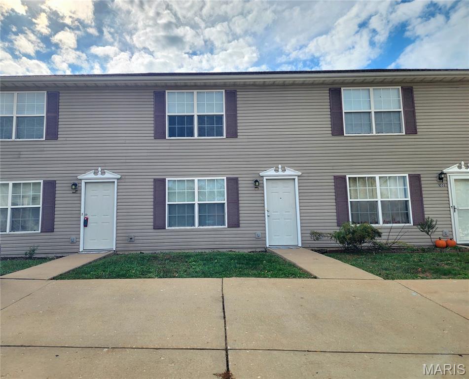 Photo of 1053 Arlington Way Warrenton MO 63383