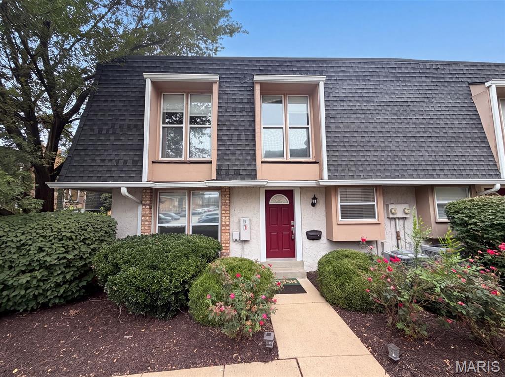 Photo of 1154 Rue La Chelle Walk #1154 St Louis MO 63141