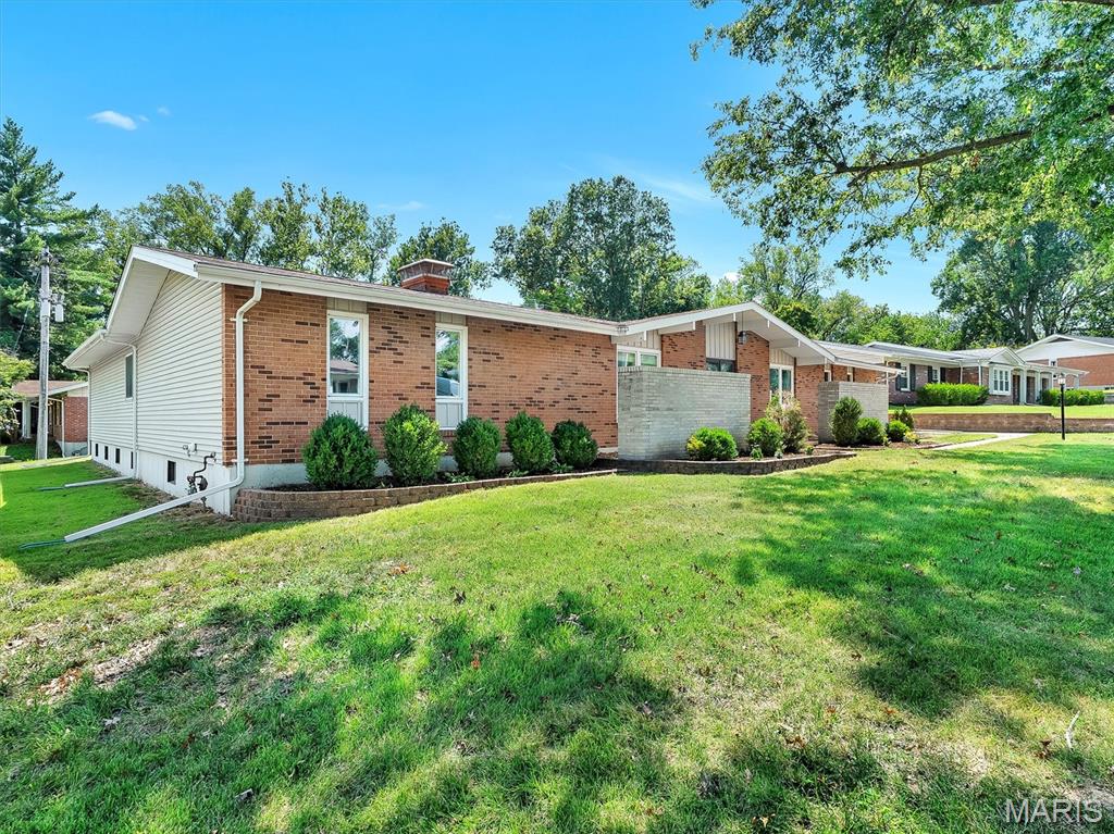 Photo of 22 La Gorce Drive Chesterfield MO 63017