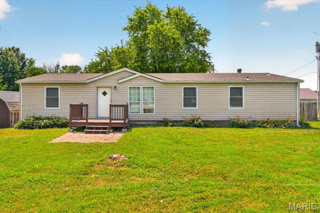 Photo of 305 N 4th Street New Florence MO 63363