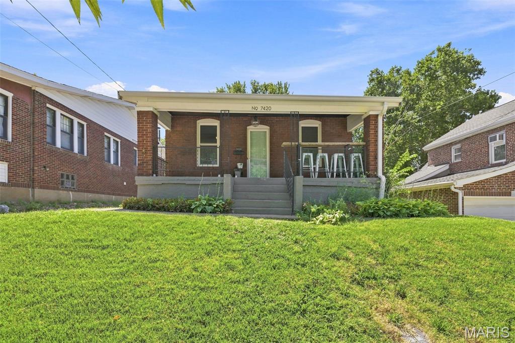 Photo of 7420 Gayola Place St Louis MO 63143