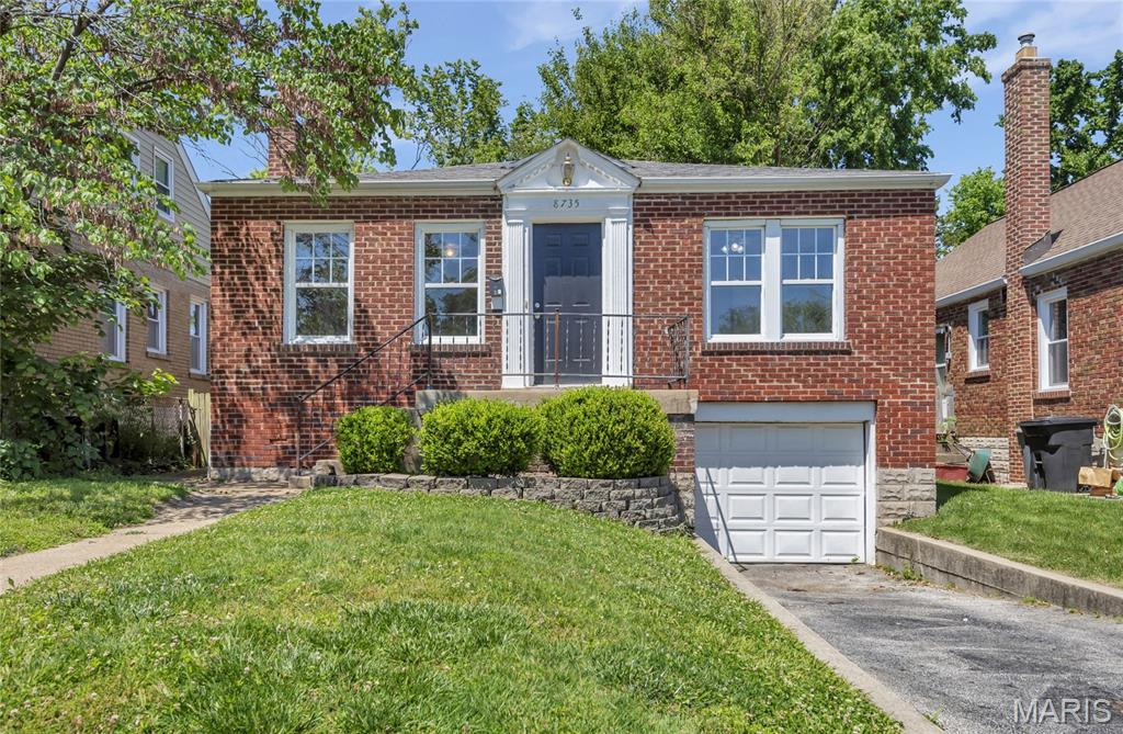 Photo of 8735 Bridgeport Avenue St Louis MO 63144