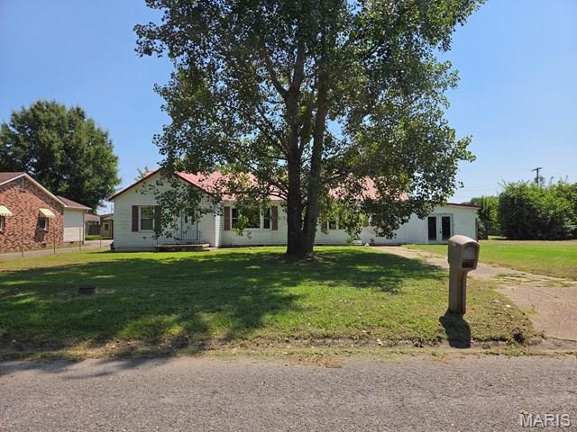 Photo of 1907 E Parkview Caruthersville MO 63830