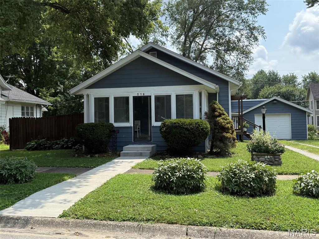 Photo of 516 E South Avenue Greenville IL 62246