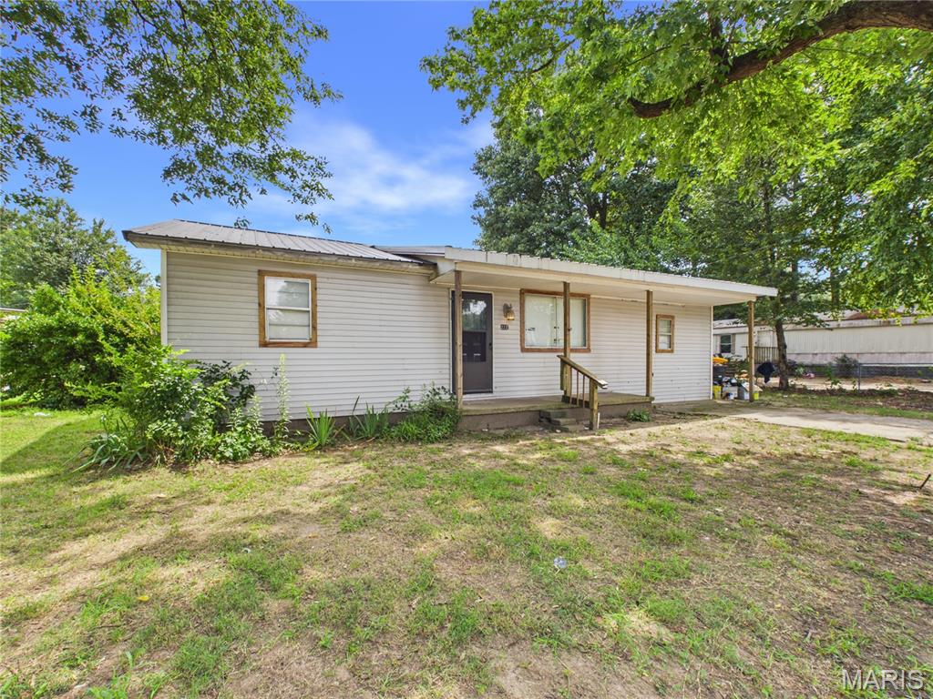 Photo of 2221 Raydeana Street Kennett MO 63857