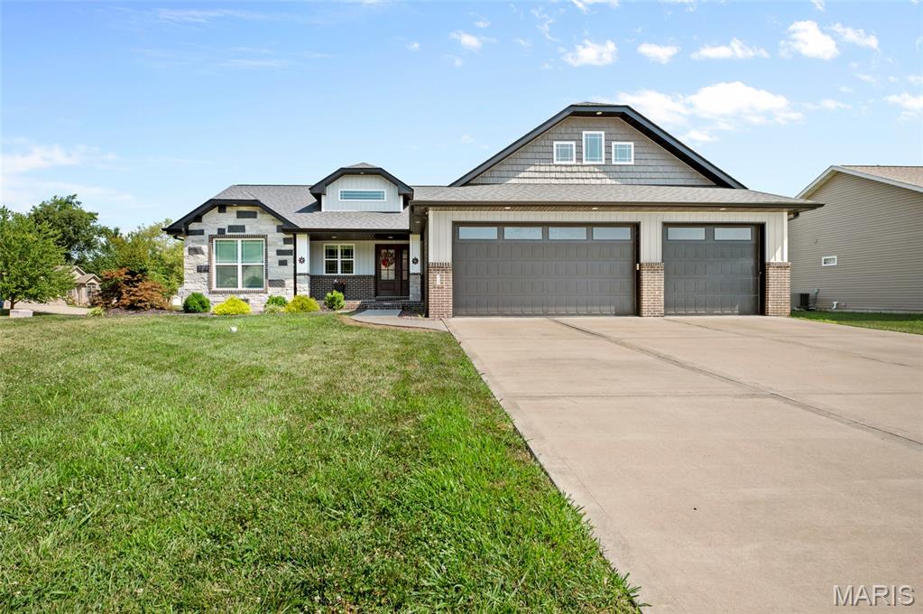 Photo of 31 Ellington Drive Troy IL 62294