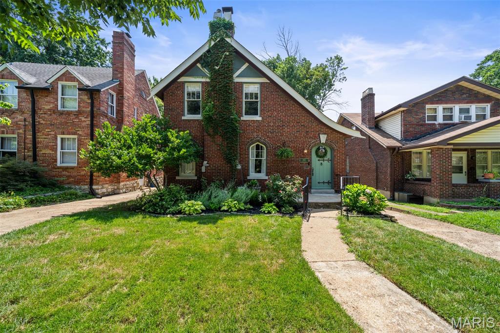 Photo of 7426 Stanford Avenue University City MO 63130