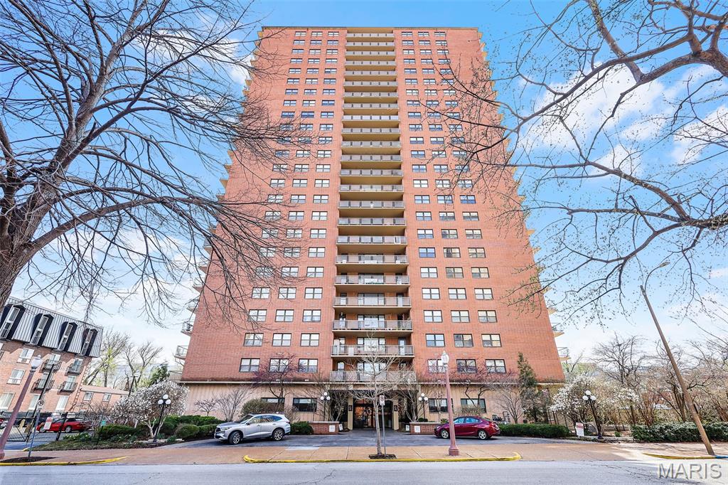 Photo of 4466 W Pine Boulevard #2F St Louis MO 63108