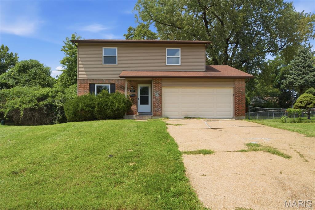 Photo of 415 Hentschel Place St Louis MO 63135