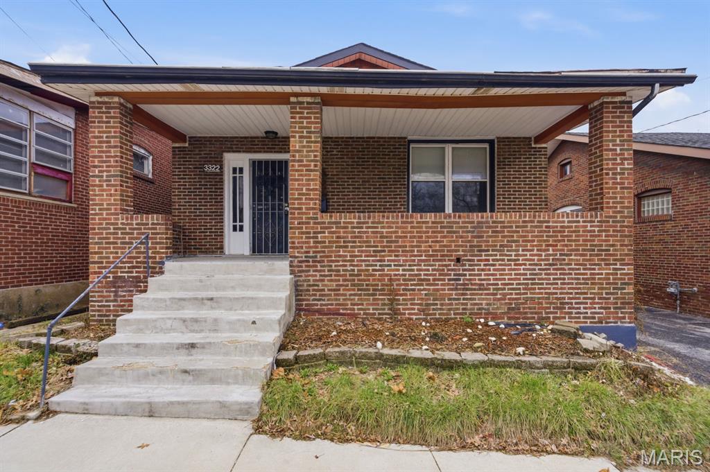 Photo of 3322 N Hanley Road St Louis MO 63121