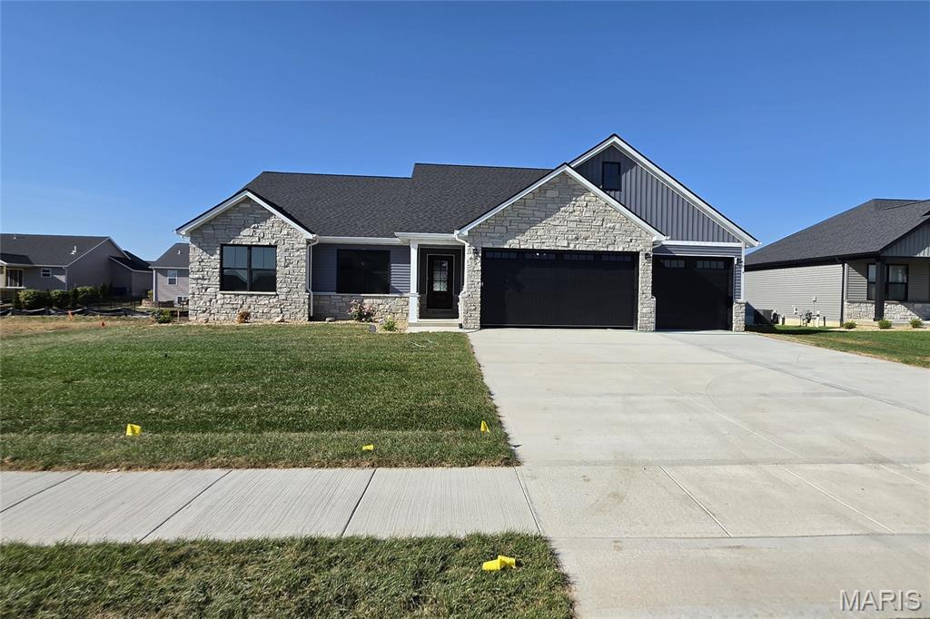 Photo of 324 George Bush Boulevard Troy IL 62294