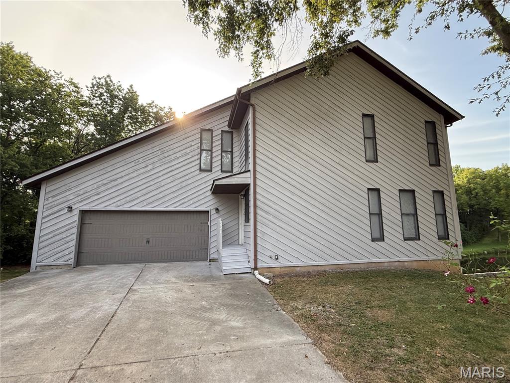 Photo of 531 Taake Lane Troy IL 62294