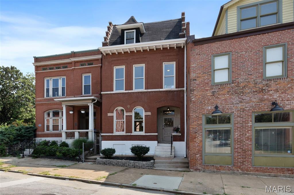 Photo of 1936 Arsenal Street St Louis MO 63118