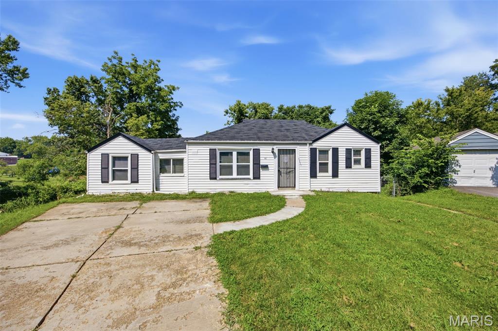 Photo of 41 Henquin Drive St Louis MO 63135