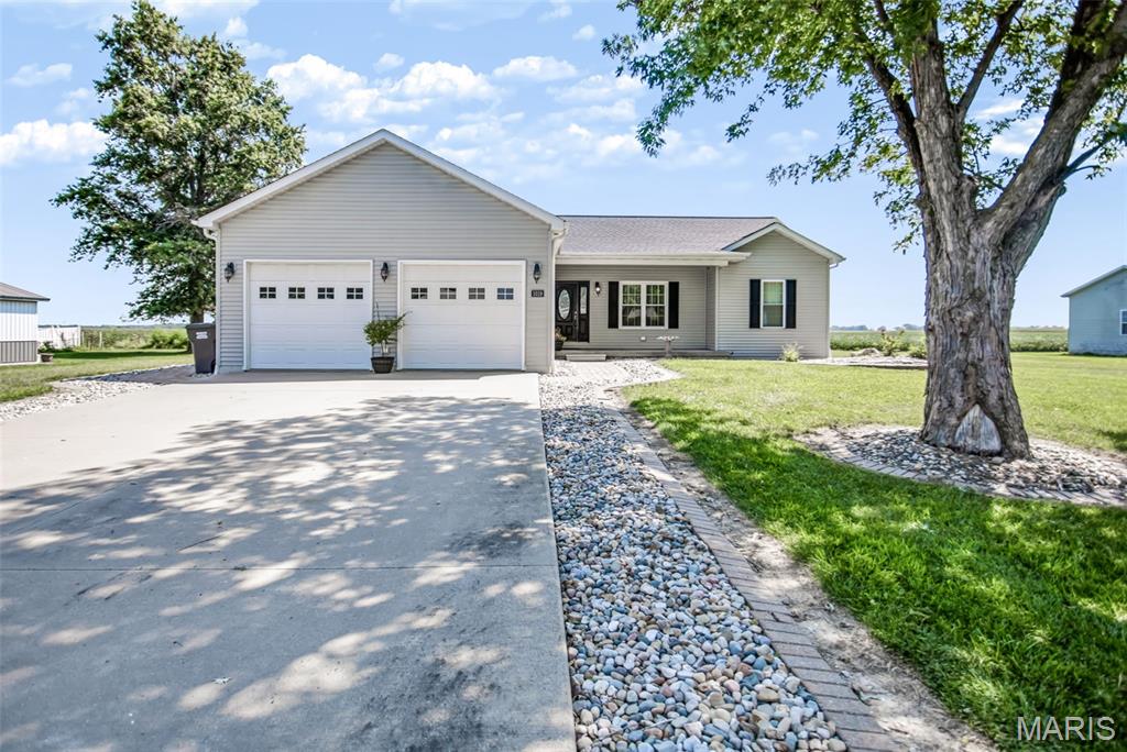 Photo of 1019 Prairie Street Shipman IL 62685