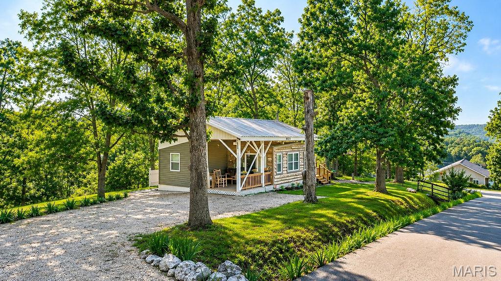 Photo of 8895 Victoria Ln French Village MO 63036