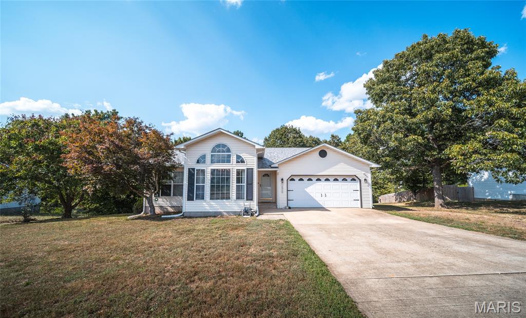 Photo of 16975 Lensman Road St Robert MO 65584
