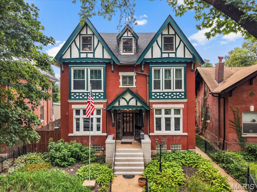 Photo of 2922 Accomac Street St Louis MO 63104