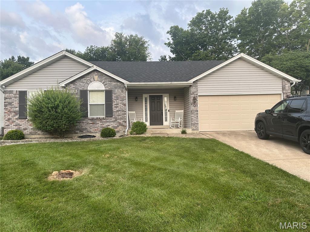 Photo of 991 Reddington Oaks Court St Charles MO 63304