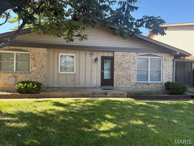 Photo of 3157 Leisurewood Court #B Florissant MO 63033