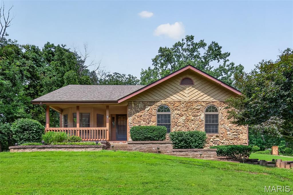 Photo of 85 Mar Len Drive Defiance MO 63341