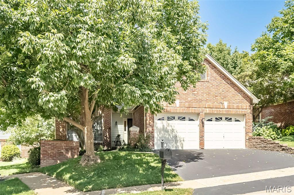 Photo of 14143 Woods Mill Cove Drive Chesterfield MO 63017