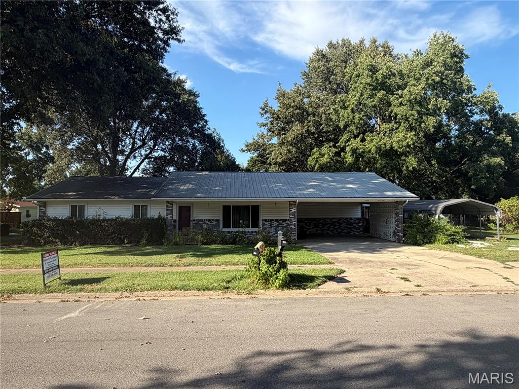 Photo of 545 Saint Paul Drive New Madrid MO 63869