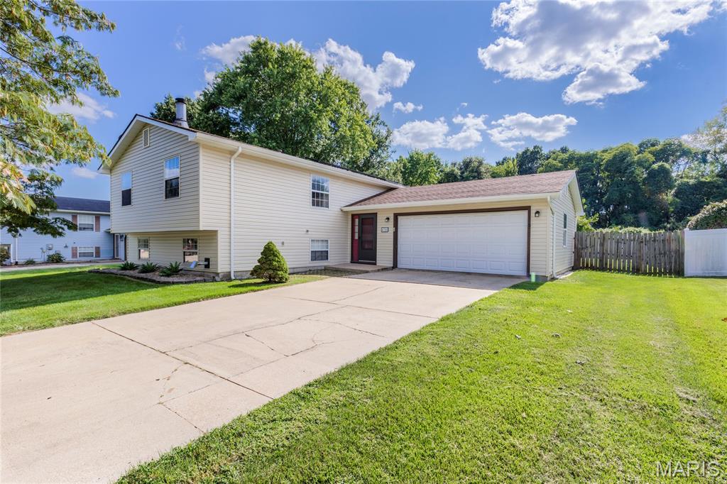 Photo of 4708 Storeyland Drive Alton IL 62002