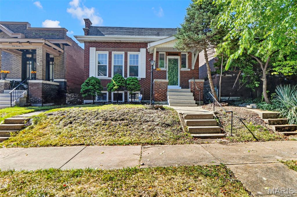 Photo of 4026 Humphrey Street St Louis MO 63116