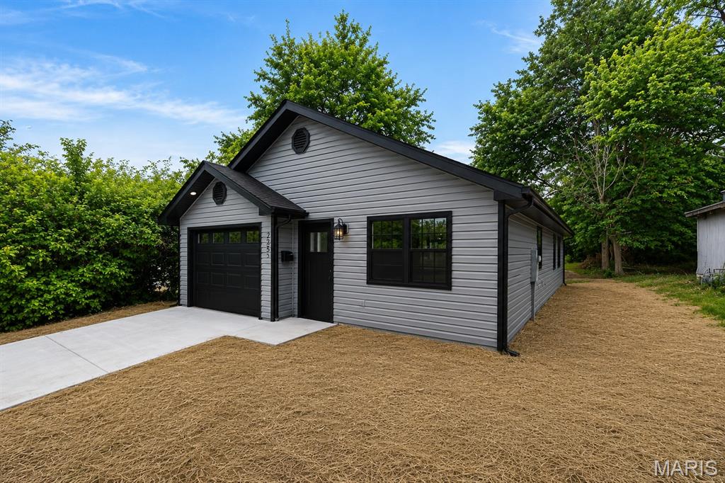Photo of 437 Polk Avenue Lebanon MO 65536