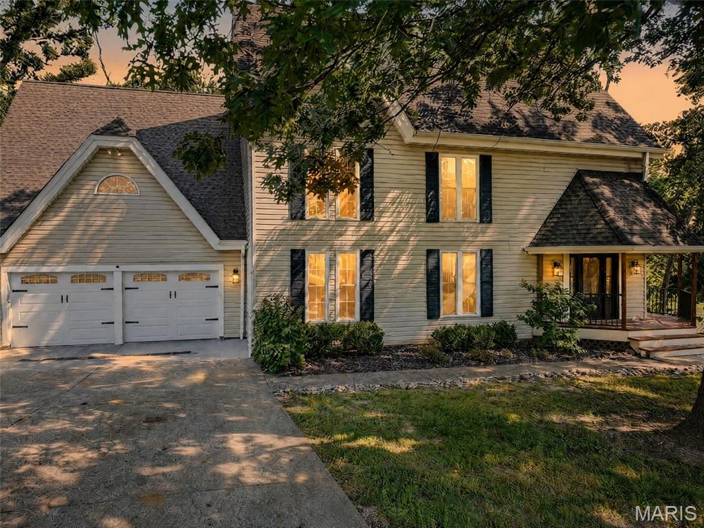 Photo of 3 Oak Bluff Drive Lake St Louis MO 63367