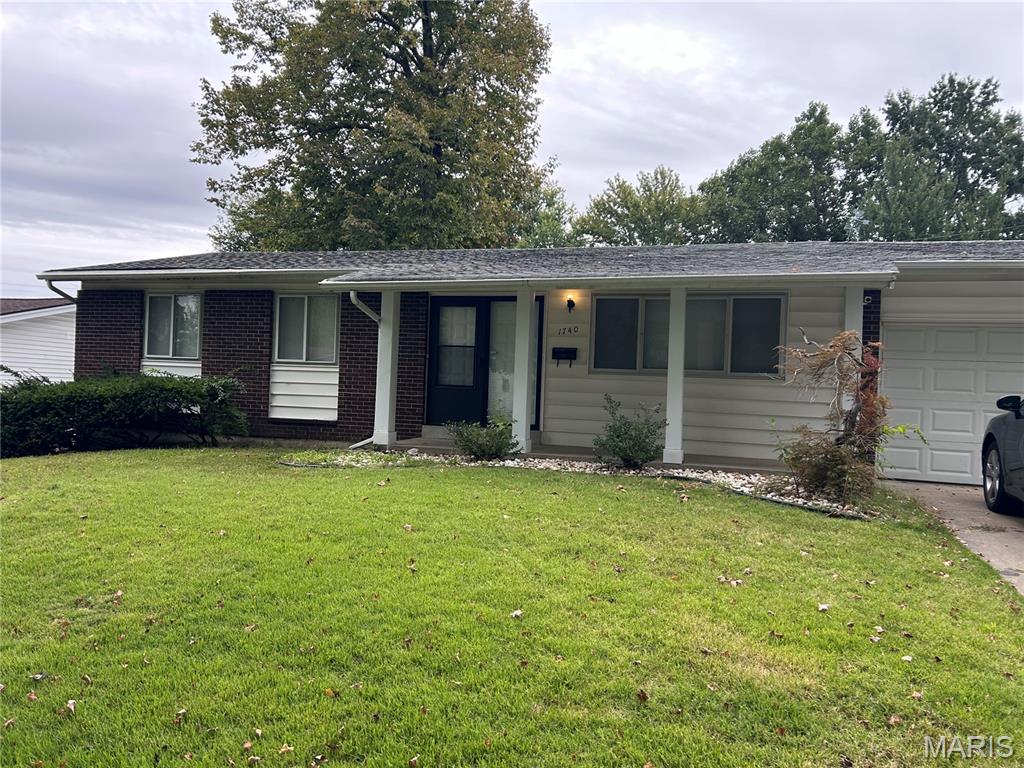Photo of 1740 KOCH Drive Florissant MO 63033