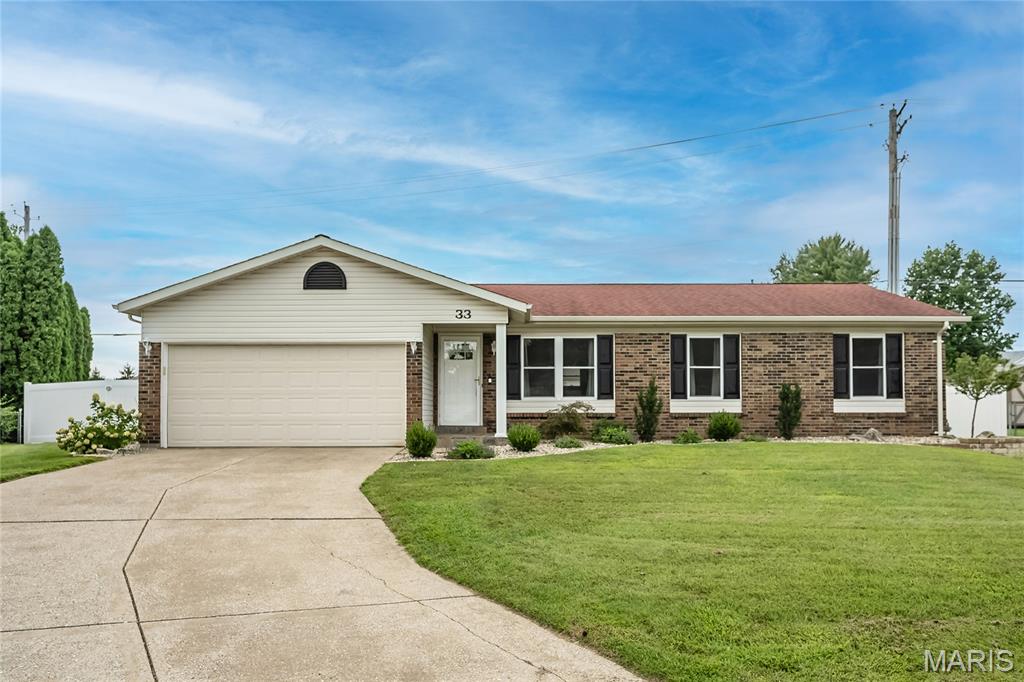 Photo of 33 W Garden Walk Drive St Peters MO 63376