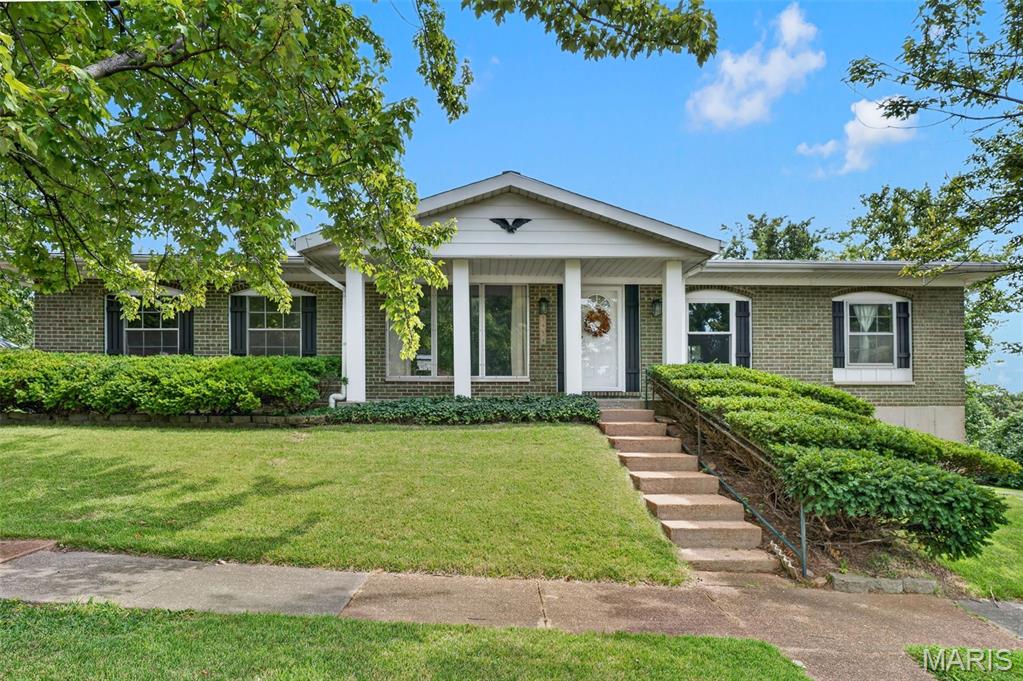 Photo of 3434 Laura Lane St Louis MO 63125