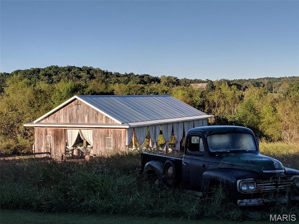 Photo of 157 W State Road H Stoutland MO 65567