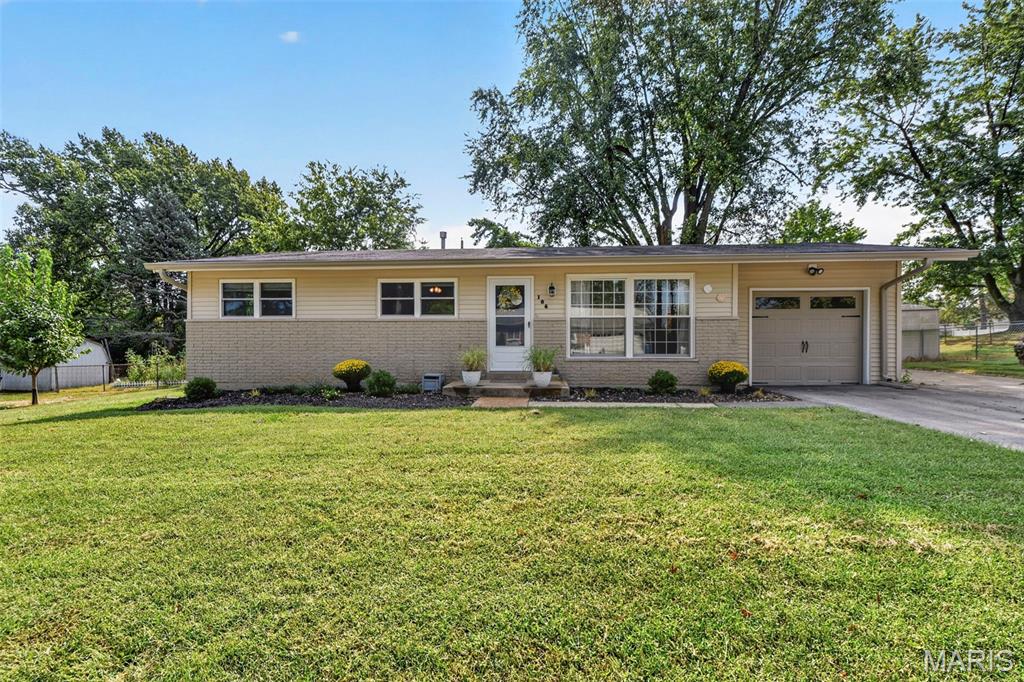Photo of 106 Paula Drive St Charles MO 63301