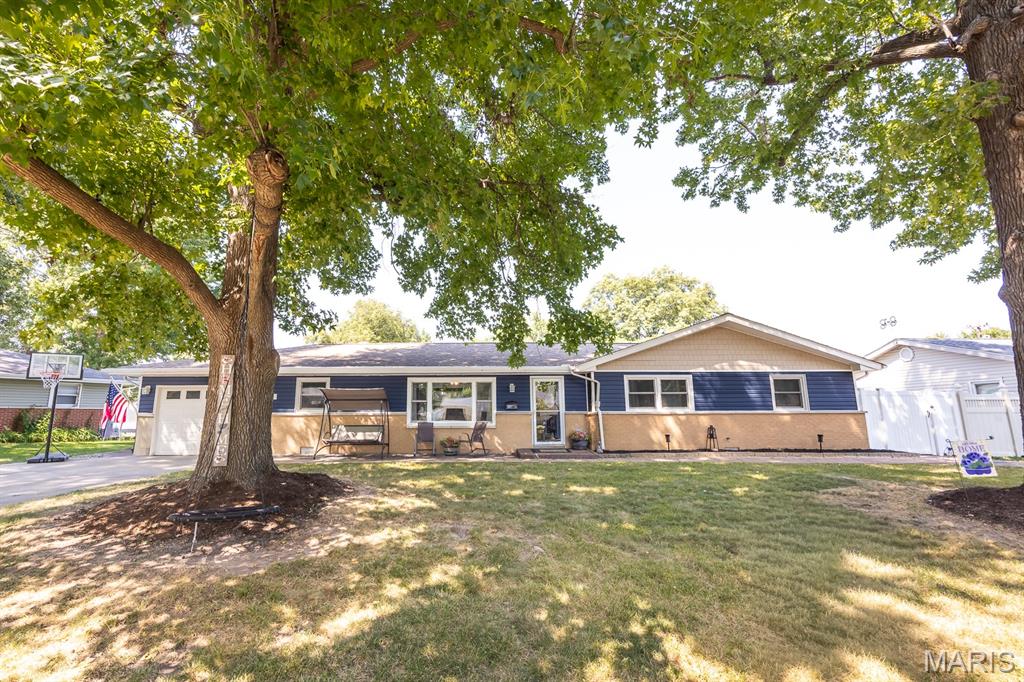 Photo of 409 Bel Air Drive Mascoutah IL 62258