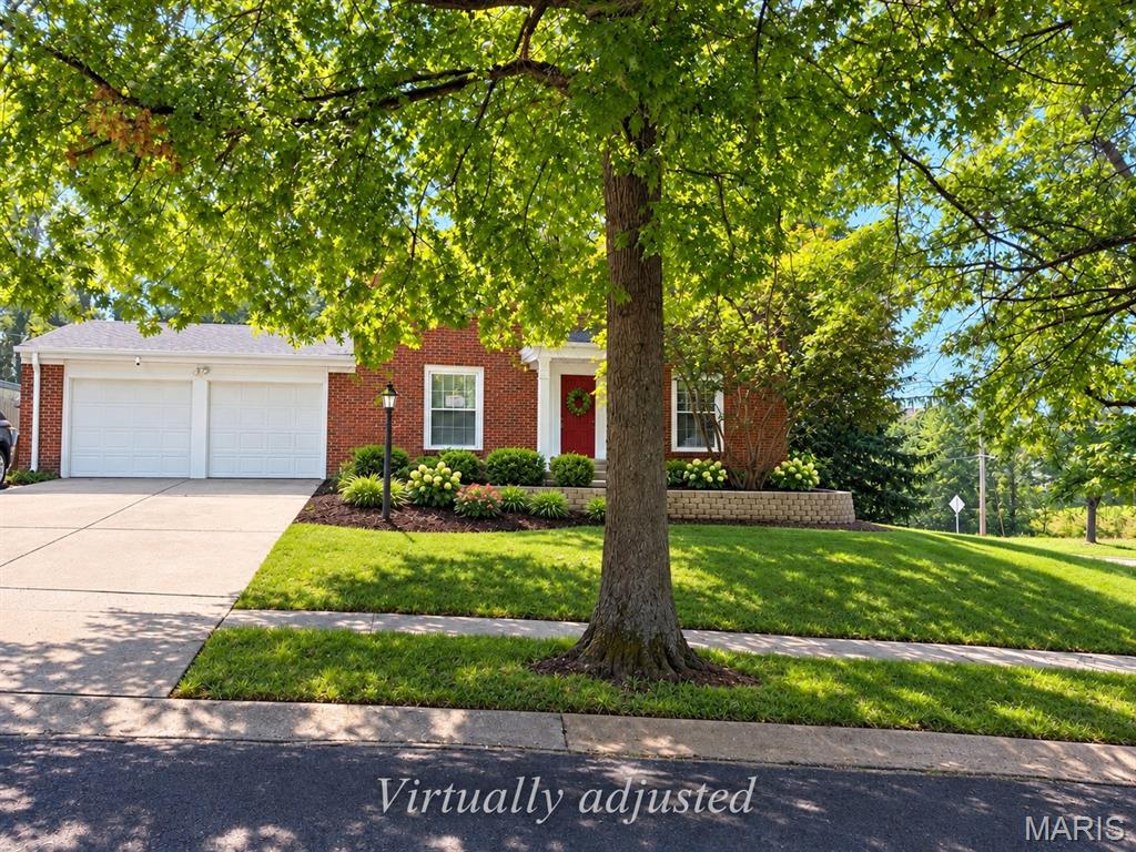 Photo of 13366 Hobnail Drive St Louis MO 63146