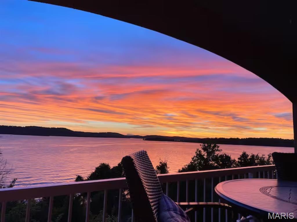 Photo of 700 Emerald Pointe Drive #303 Hollister MO 65672