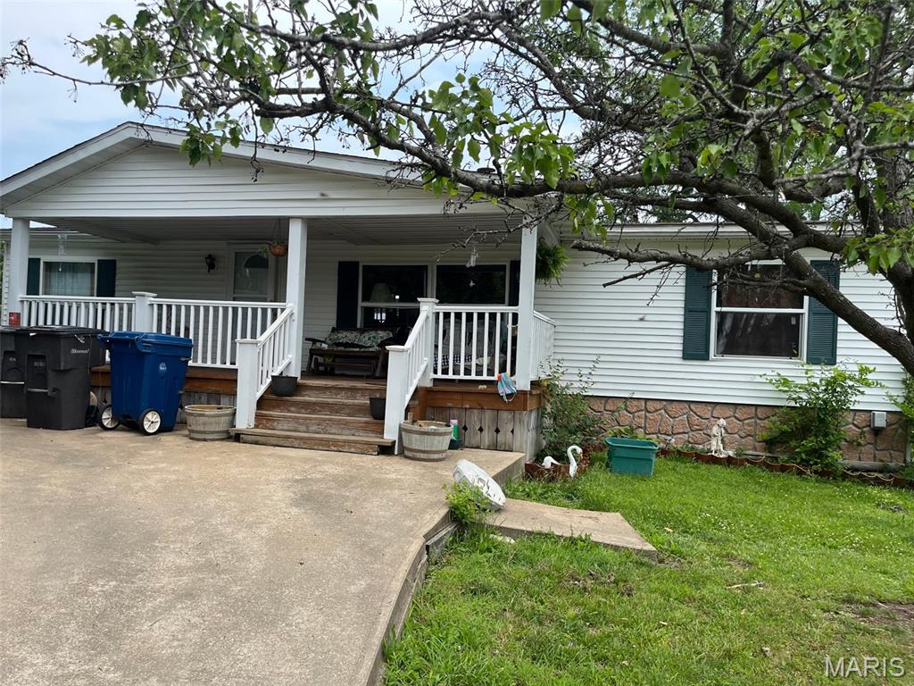 Photo of 1671 Drake Ln Robertsville MO 63072