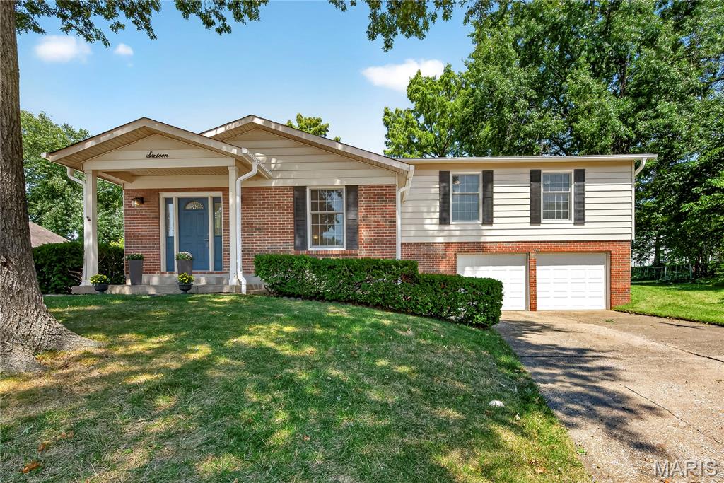 Photo of 16 Mill Race Drive St Peters MO 63376