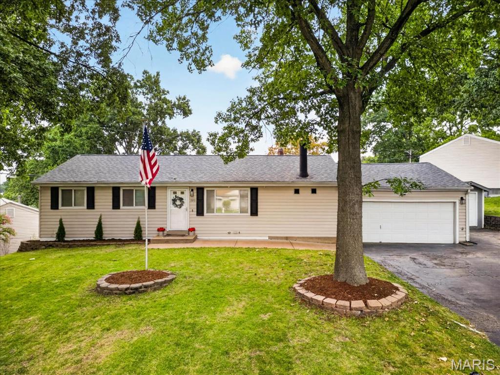 Photo of 101 E Donaldson Drive St Louis MO 63129