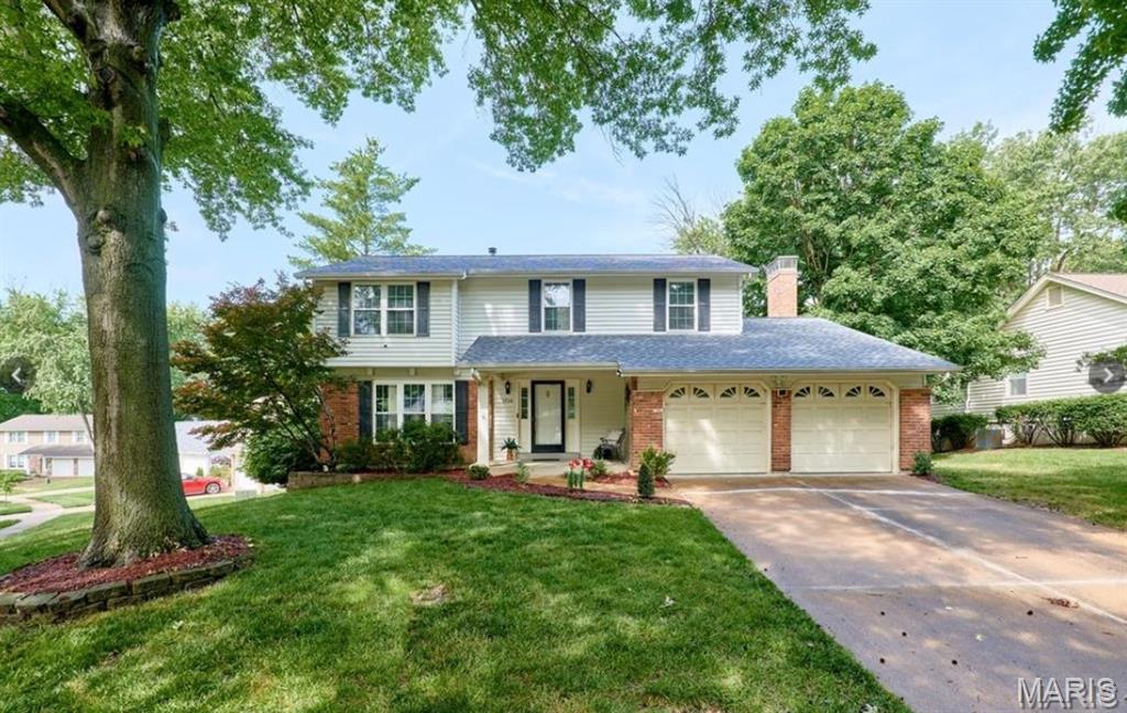 Photo of 1730 Woodmore Oaks Drive Ballwin MO 63021